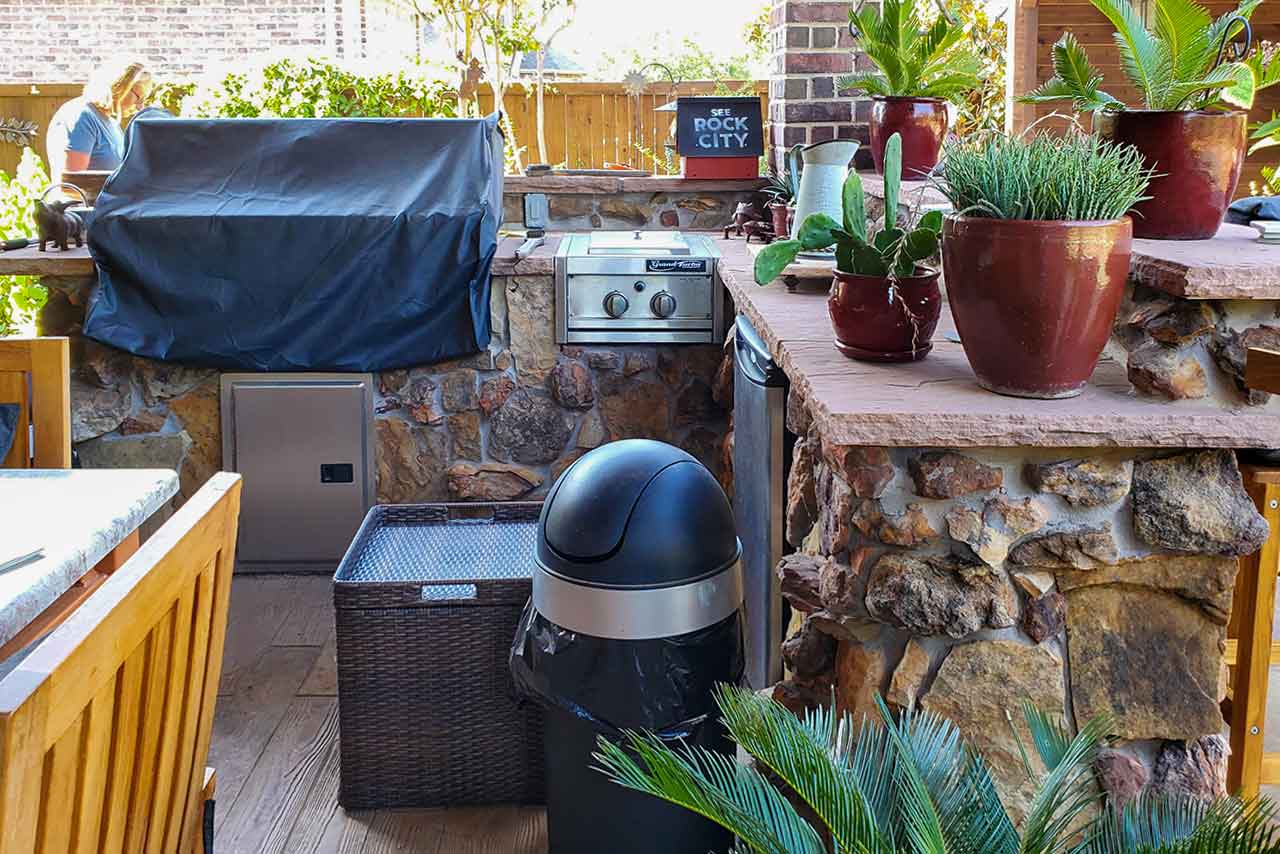 Luxury Stone Outdoor Kitchen with Pavilion & Firepit 4 Luxury-Stone-Outdoor-Kitchen-with-Pavilion-&-Firepit