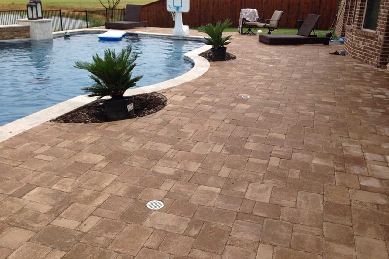 Hill Country Flagstone Firepit with Stone Bench - Texas Outdoor Project